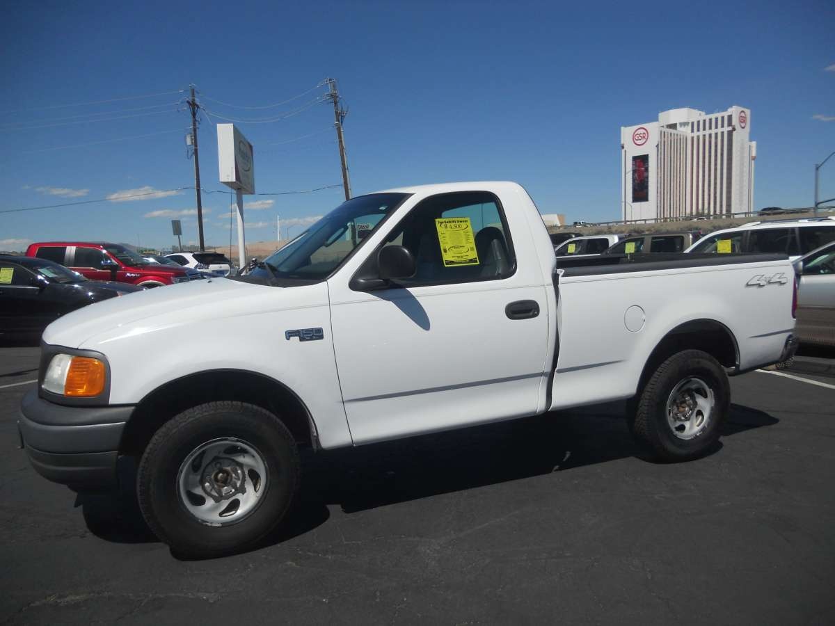 2004 Ford F150 (Heritage) Regular Cab XL 6 1/2 ft For Sale By Owner