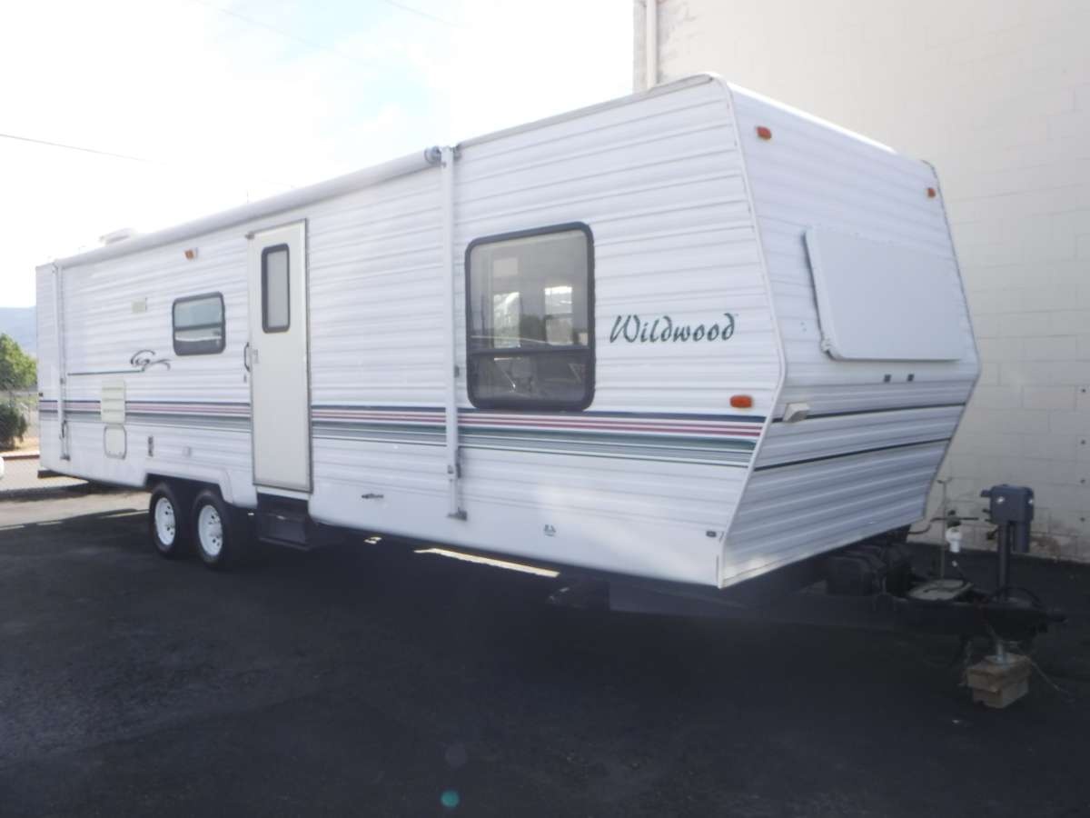 1999 Forest River Wildwood 30' Travel Trailer T290SS - For ...