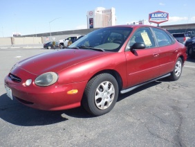 1999 Ford Taurus SE