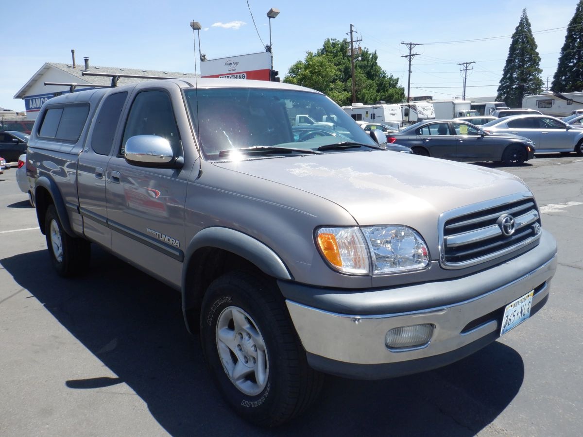 2002 Toyota Tundra Access Cab SR5 6 1/2 ft - For Sale By Owner at ...