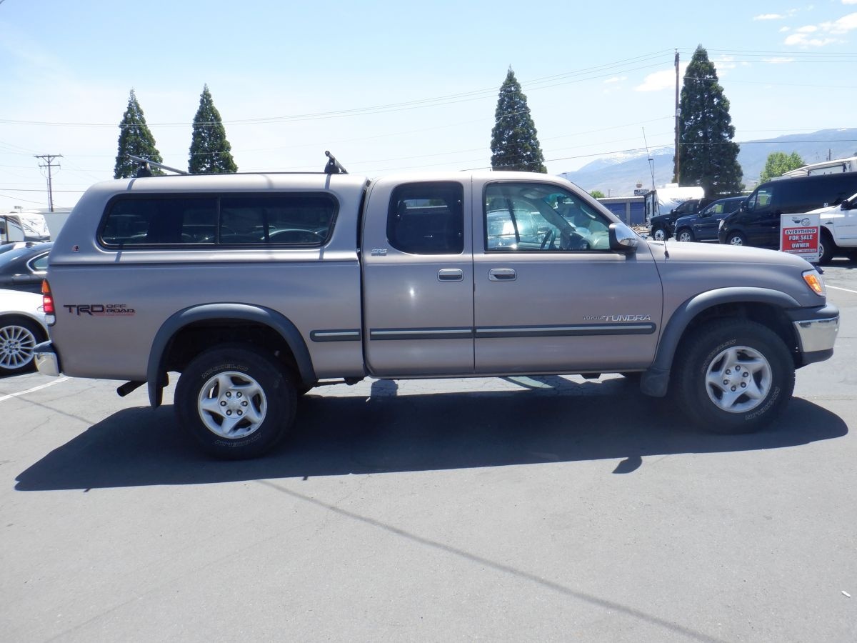 2002 Toyota Tundra Access Cab SR5 6 1/2 ft - For Sale By Owner at
